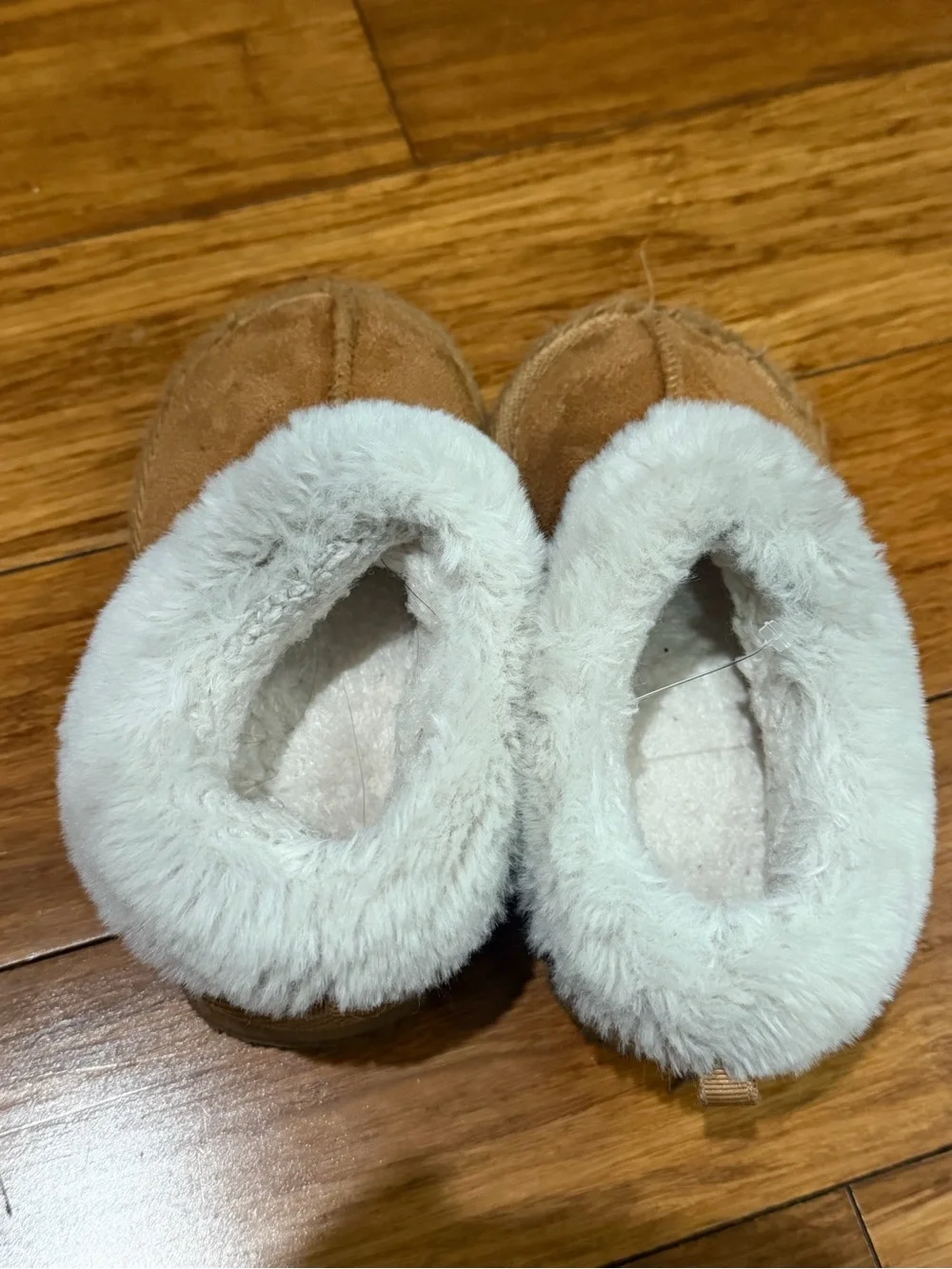 Wonder Nation Fur Slippers winter boots Kids size 7-8